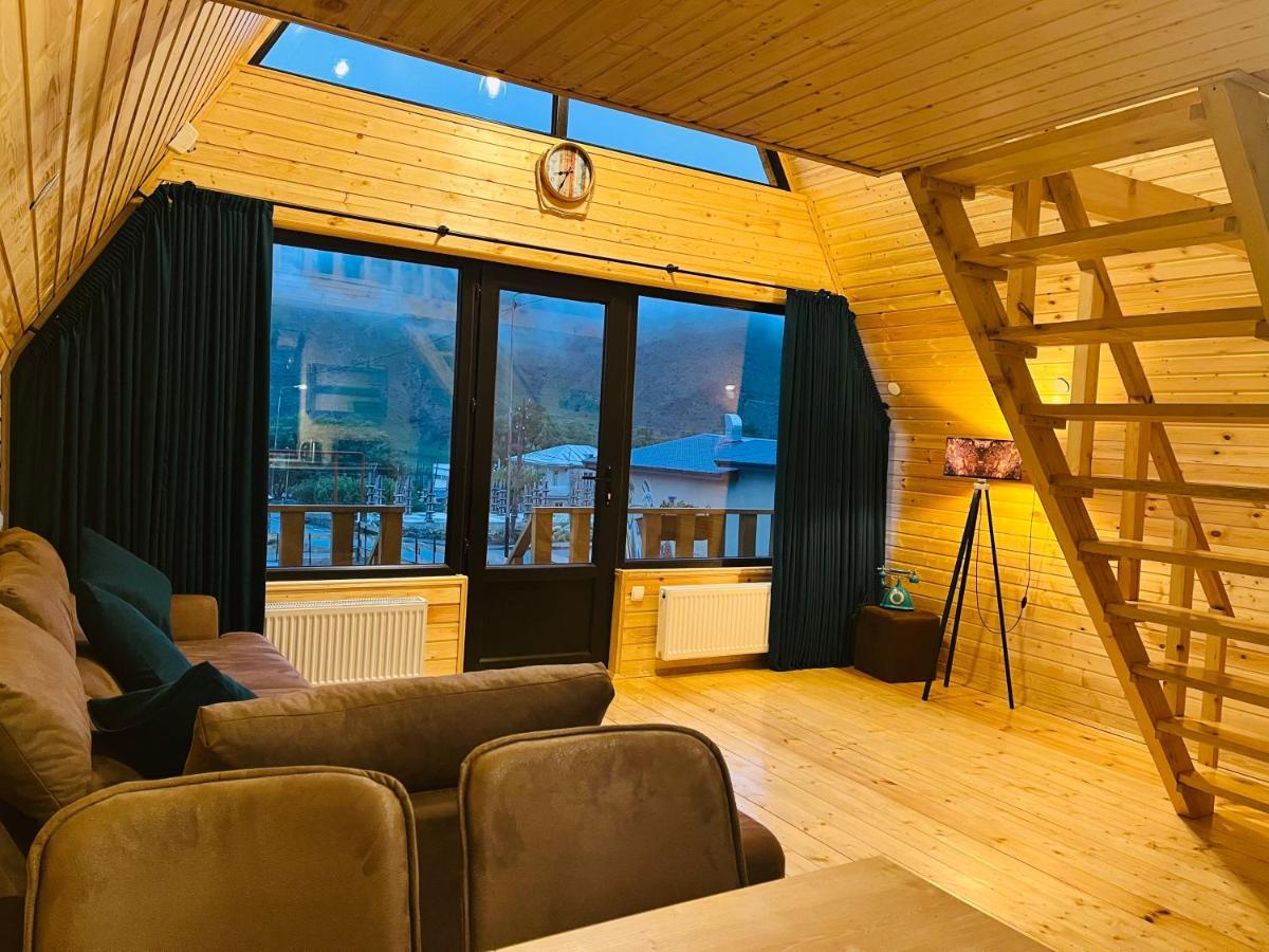 Cottage Carpe Diem Kazbegi Exteriör bild
