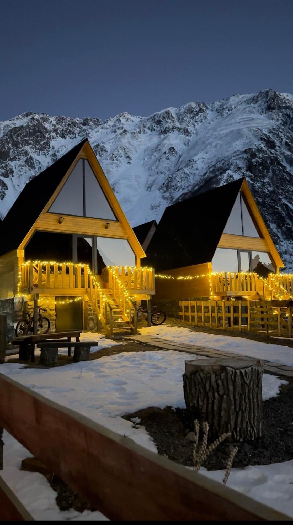 Cottage Carpe Diem Kazbegi Exteriör bild